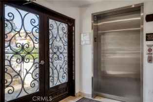 Condominium, 12916 MOORPARK st, Studio City, CA 91406 - 2