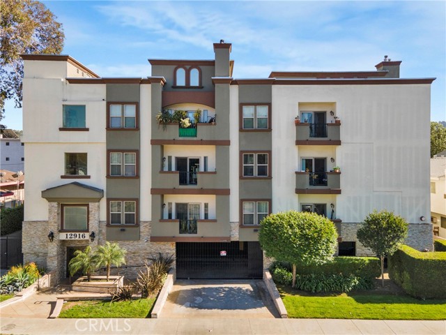 Condominium, 12916 MOORPARK st, Studio City, CA 91406 - 1