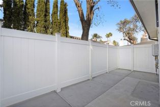 , 5501 Beckford, Tarzana, CA 91436 - 7