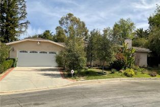 Single Family Residence, 18310 Karen dr, Tarzana, CA 91356 - 2