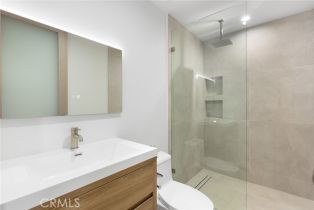 Single Family Residence, 5134 Medina rd, Woodland Hills, CA 91364 - 39