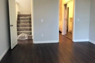 Townhouse, 4828 Matteo st, Oak Park, CA 91377 - 10