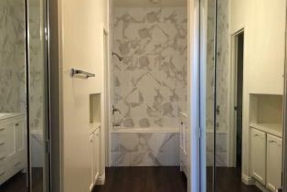 Townhouse, 4828 Matteo st, Oak Park, CA 91377 - 14