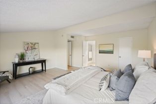 Single Family Residence, 5932 Ellenview ave, Woodland Hills, CA 91367 - 32