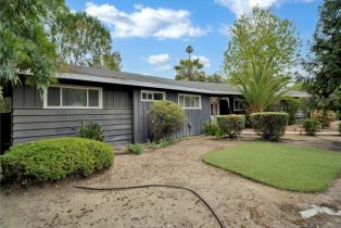 Single Family Residence, 5300 Winnetka ave, Woodland Hills, CA 91364 - 2