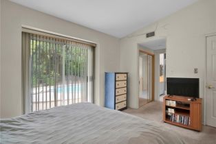 Single Family Residence, 5300 Winnetka ave, Woodland Hills, CA 91364 - 22