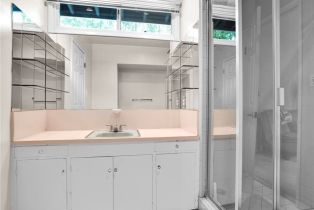 Single Family Residence, 5300 Winnetka ave, Woodland Hills, CA 91364 - 23