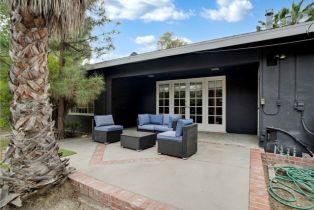 Single Family Residence, 5300 Winnetka ave, Woodland Hills, CA 91364 - 27