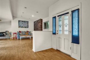 Single Family Residence, 5300 Winnetka ave, Woodland Hills, CA 91364 - 3