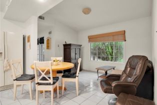 Single Family Residence, 5300 Winnetka ave, Woodland Hills, CA 91364 - 8