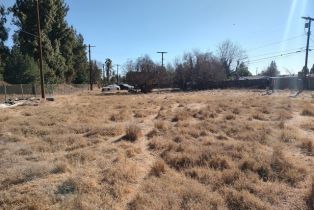 , 16051 Los Alimos st, Granada Hills, CA 91344 - 11