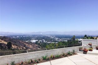 Single Family Residence, 14687 Deervale pl, Sherman Oaks, CA 91403 - 2