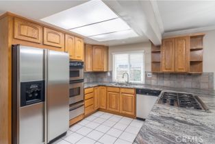 Single Family Residence, 10611 Jordan ave, Chatsworth, CA 91311 - 15