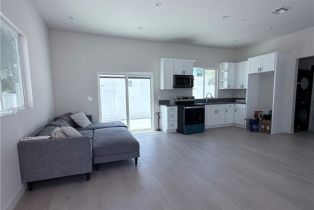 Single Family Residence, 17646 Tribune st, Granada Hills, CA 91344 - 11