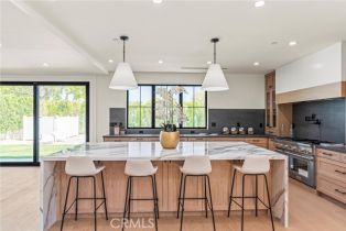 Single Family Residence, 5258 Lemona ave, Sherman Oaks, CA 91411 - 10