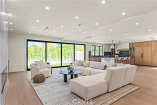 Single Family Residence, 5258 Lemona ave, Sherman Oaks, CA 91411 - 16