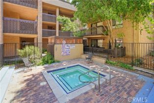 Condominium, 22100 Burbank blvd, Woodland Hills, CA 91367 - 14