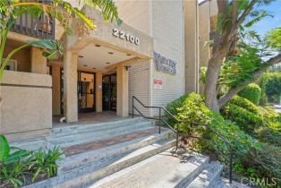 Condominium, 22100 Burbank blvd, Woodland Hills, CA 91367 - 20