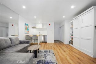 Condominium, 22100 Burbank blvd, Woodland Hills, CA 91367 - 4