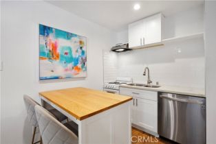 Condominium, 22100 Burbank blvd, Woodland Hills, CA 91367 - 8