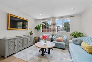 Single Family Residence, 13936 Magnolia blvd, Sherman Oaks, CA 91423 - 12