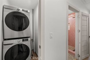 Single Family Residence, 13936 Magnolia blvd, Sherman Oaks, CA 91423 - 27