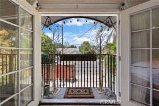 Single Family Residence, 13936 Magnolia blvd, Sherman Oaks, CA 91423 - 32