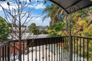 Single Family Residence, 13936 Magnolia blvd, Sherman Oaks, CA 91423 - 33