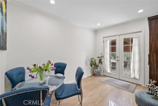 Single Family Residence, 13936 Magnolia blvd, Sherman Oaks, CA 91423 - 8