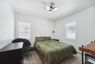 Single Family Residence, 18356 Friar st, Tarzana, CA 91335 - 17