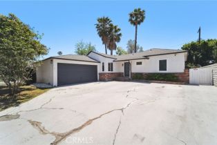 Single Family Residence, 18356 Friar st, Tarzana, CA 91335 - 19