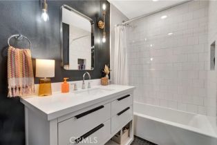 Single Family Residence, 2447 Young ave, Thousand Oaks, CA 91360 - 16