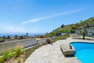 Single Family Residence, 1032 Enchanted way, Pacific Palisades, CA 90272 - 22