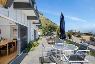 Single Family Residence, 1032 Enchanted way, Pacific Palisades, CA 90272 - 8