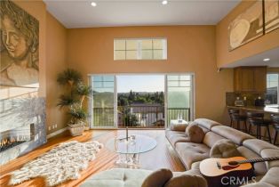 , 5672 Como cir, Woodland Hills, CA 91367 - 22