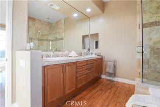 , 5672 Como cir, Woodland Hills, CA 91367 - 36