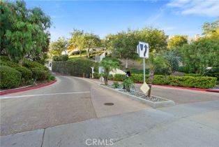 , 5672 Como cir, Woodland Hills, CA 91367 - 40