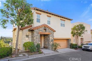 Residential Lease, 5672  N Como CIR, Woodland Hills, CA  Woodland Hills, CA 91367