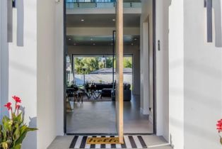 Single Family Residence, 22745 Califa st, Woodland Hills, CA 91367 - 10