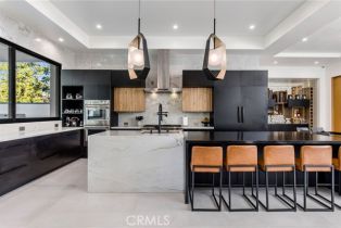 Single Family Residence, 22745 Califa st, Woodland Hills, CA 91367 - 14