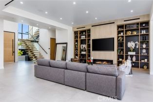 Single Family Residence, 22745 Califa st, Woodland Hills, CA 91367 - 20