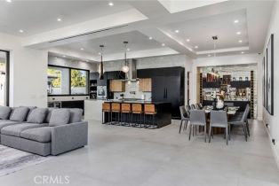 Single Family Residence, 22745 Califa st, Woodland Hills, CA 91367 - 28