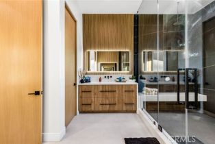 Single Family Residence, 22745 Califa st, Woodland Hills, CA 91367 - 36