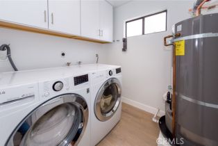 Condominium, 635 Elmwood ave, Burbank, CA 91501 - 18