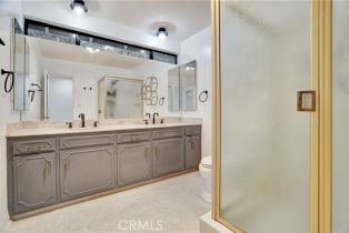 Single Family Residence, 5835 Jumilla ave, Woodland Hills, CA 91367 - 29