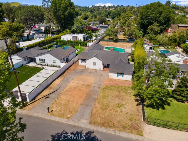 Single Family Residence, 5835 Jumilla ave, Woodland Hills, CA 91367 - 1