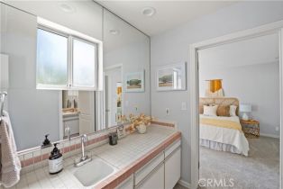 Single Family Residence, 23246 Canzonet st, Woodland Hills, CA 91367 - 18