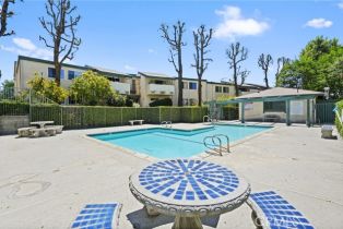 Condominium, 10636 Woodley ave, Granada Hills, CA 91344 - 15