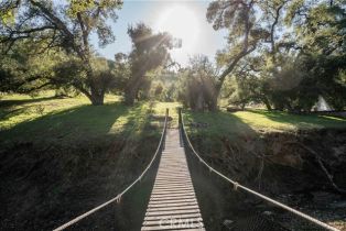 Single Family Residence, 6451 Chesebro rd, Agoura Hills, CA 91301 - 33