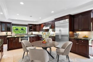 Single Family Residence, 4818 Lemona ave, Sherman Oaks, CA 91403 - 4